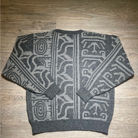 VINTAGE IN PRIVATE Men's Gray Patterned Sweater SZ: XL - Picture 2 of 8